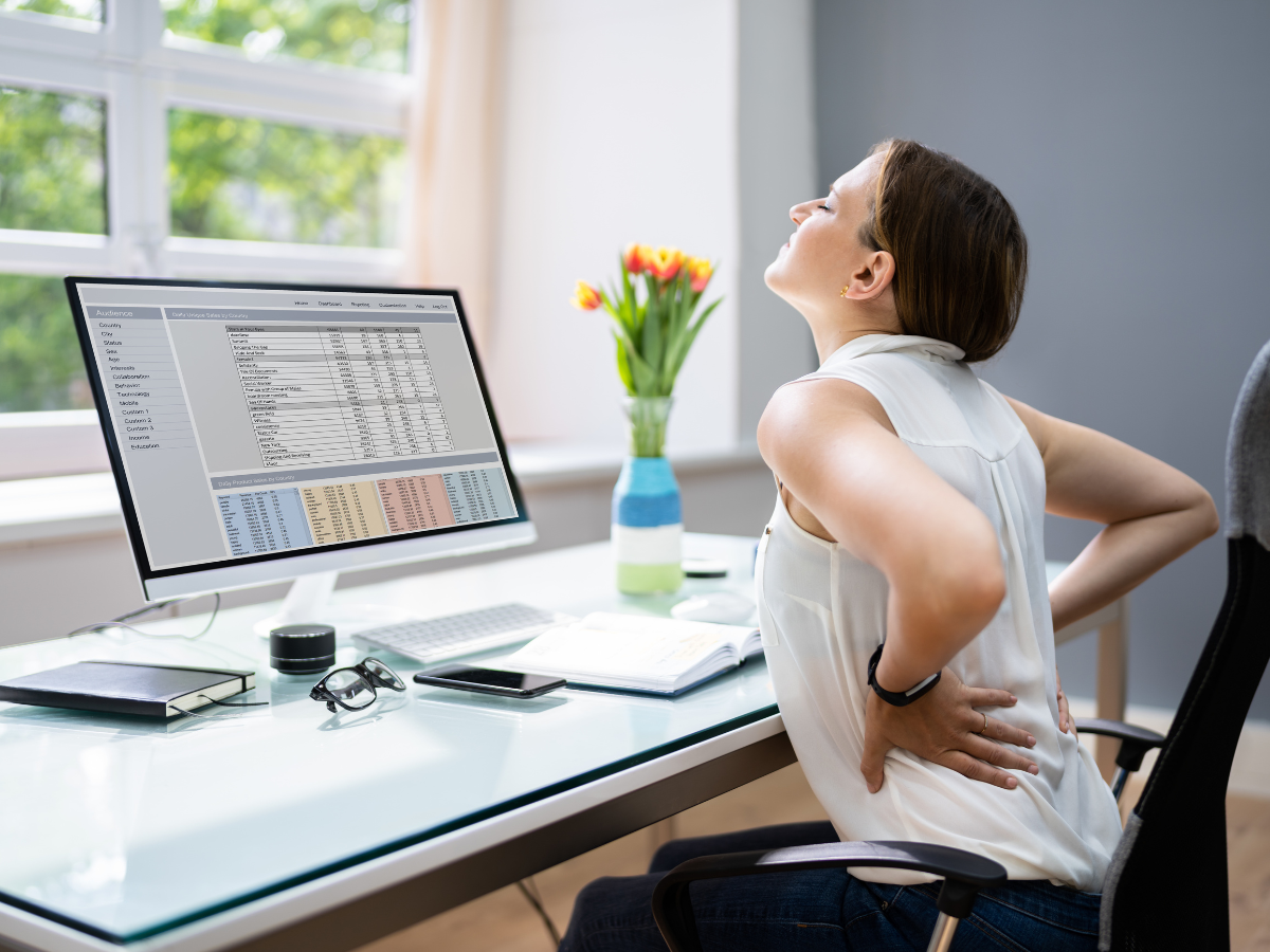 5 hábitos que podem estar piorando sua dor nas costas